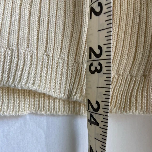Brooks Brothers women’s cream 100% silk turtleneck  SZ  L - Picture 7 of 9